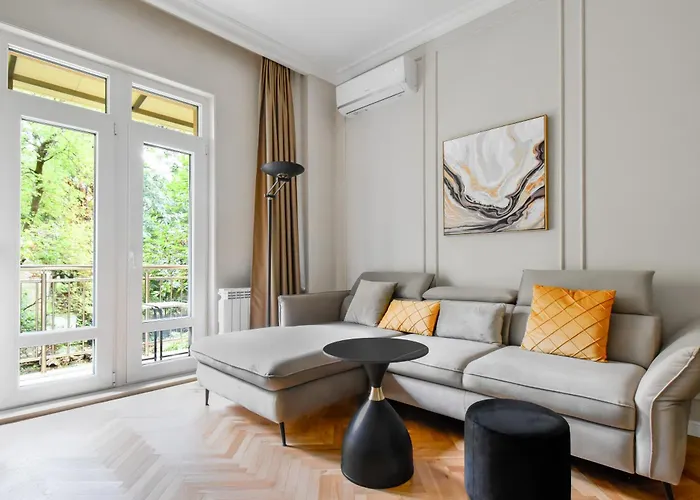 Designer 2bd Near Alexander Nevski Cathedral By Flat Mаnager * ソフィア